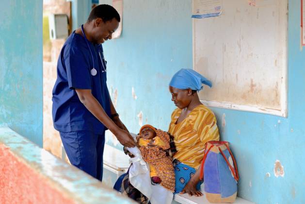 Sistemas de salud más fuertes son cruciales para el cambio socioeconómico africano, Tu Mundo al dia