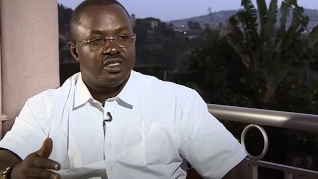 El CPJ ha pedido una investigación completa sobre la muerte del periodista John Williams Ntwali en Kigali.  Ntwali fue un periodista abierto que expuso los abusos contra los derechos humanos en Ruanda y habló sobre las amenazas contra su vida.  Crédito: CPJ para captura de pantalla: YouTube/Al-Jazeera
